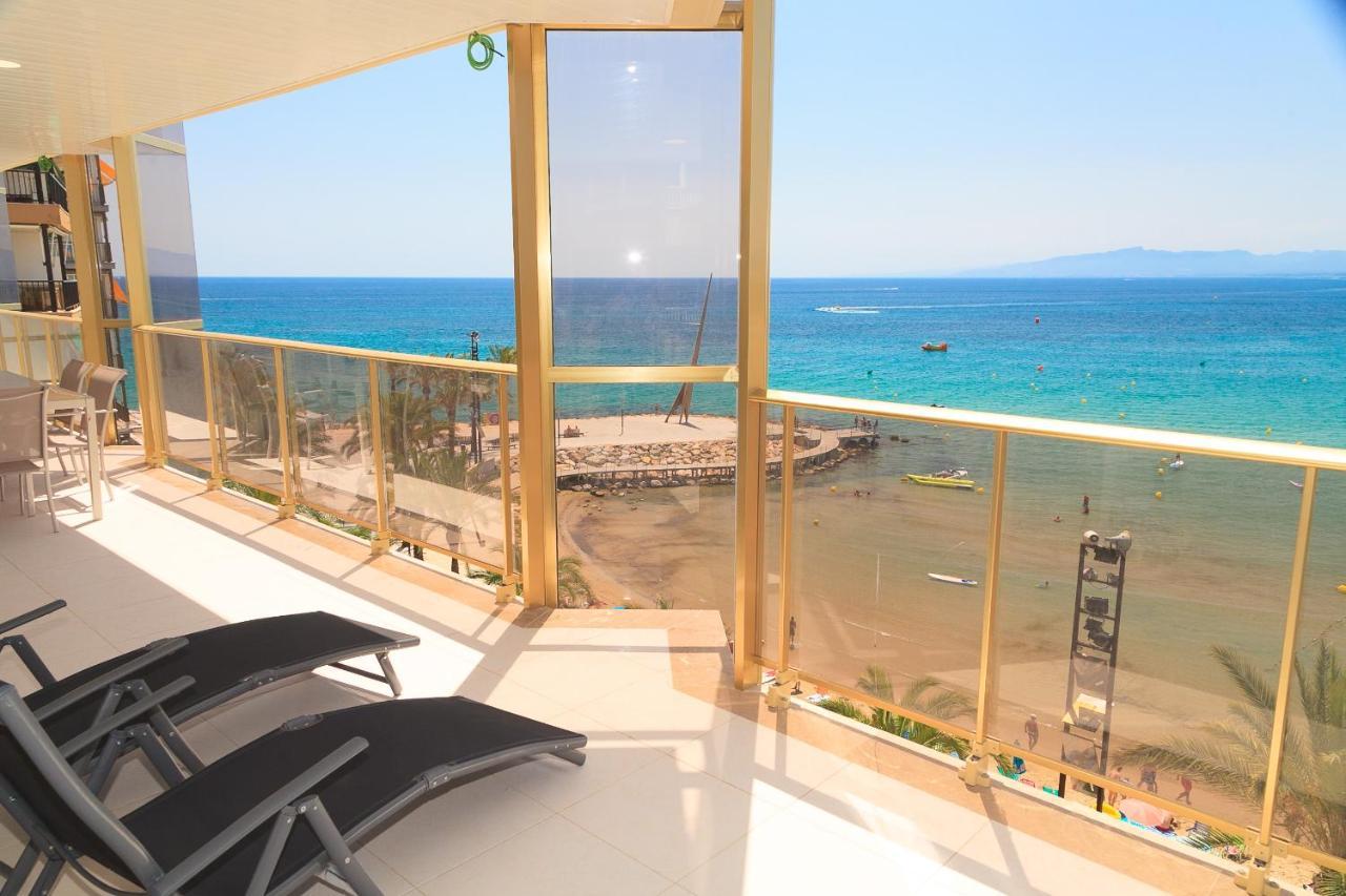 Uhc Barcino Apartments 살루 외부 사진